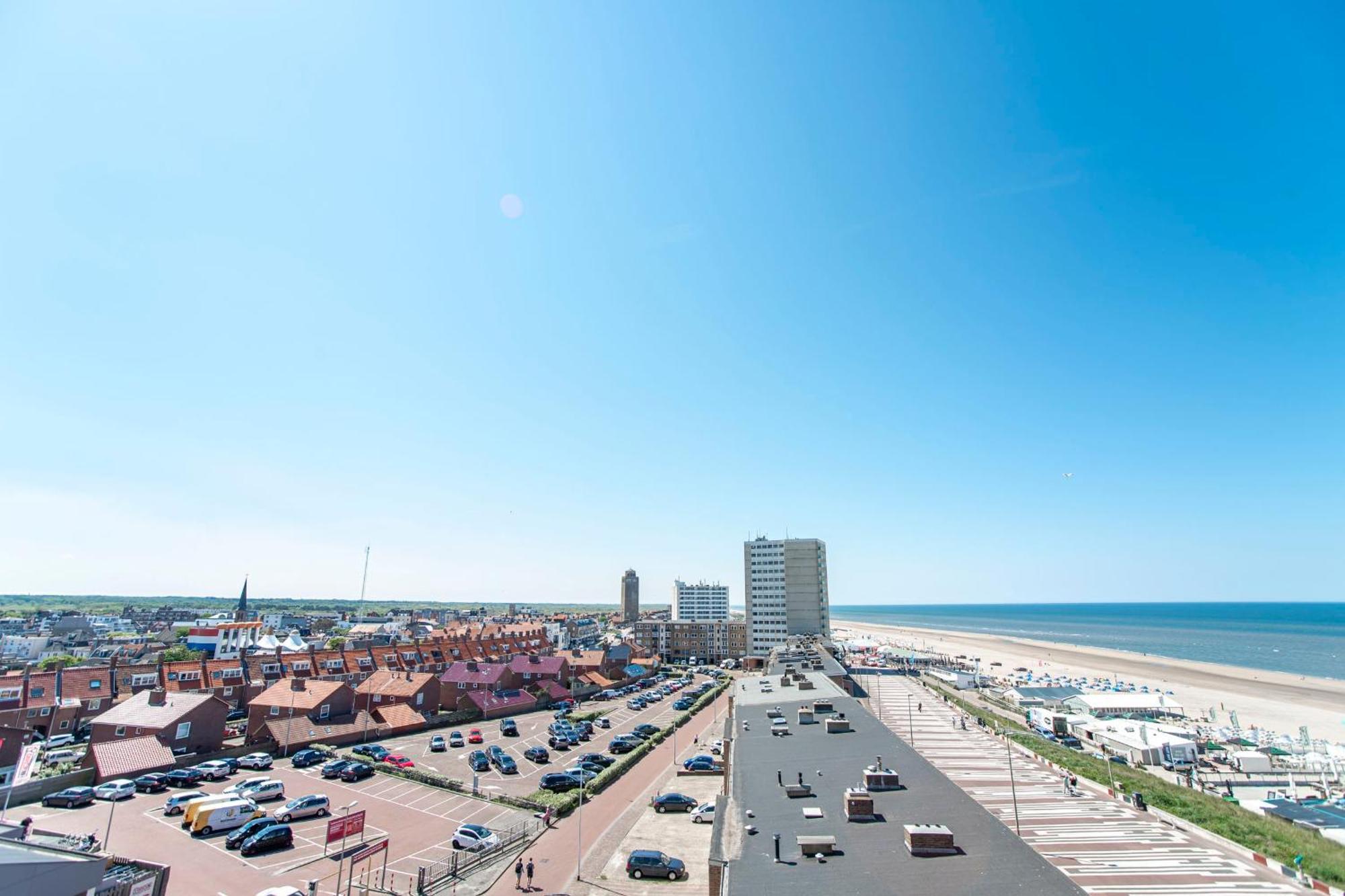 Studio Tara At The Beach With Private Parking Zandvoort Buitenkant foto