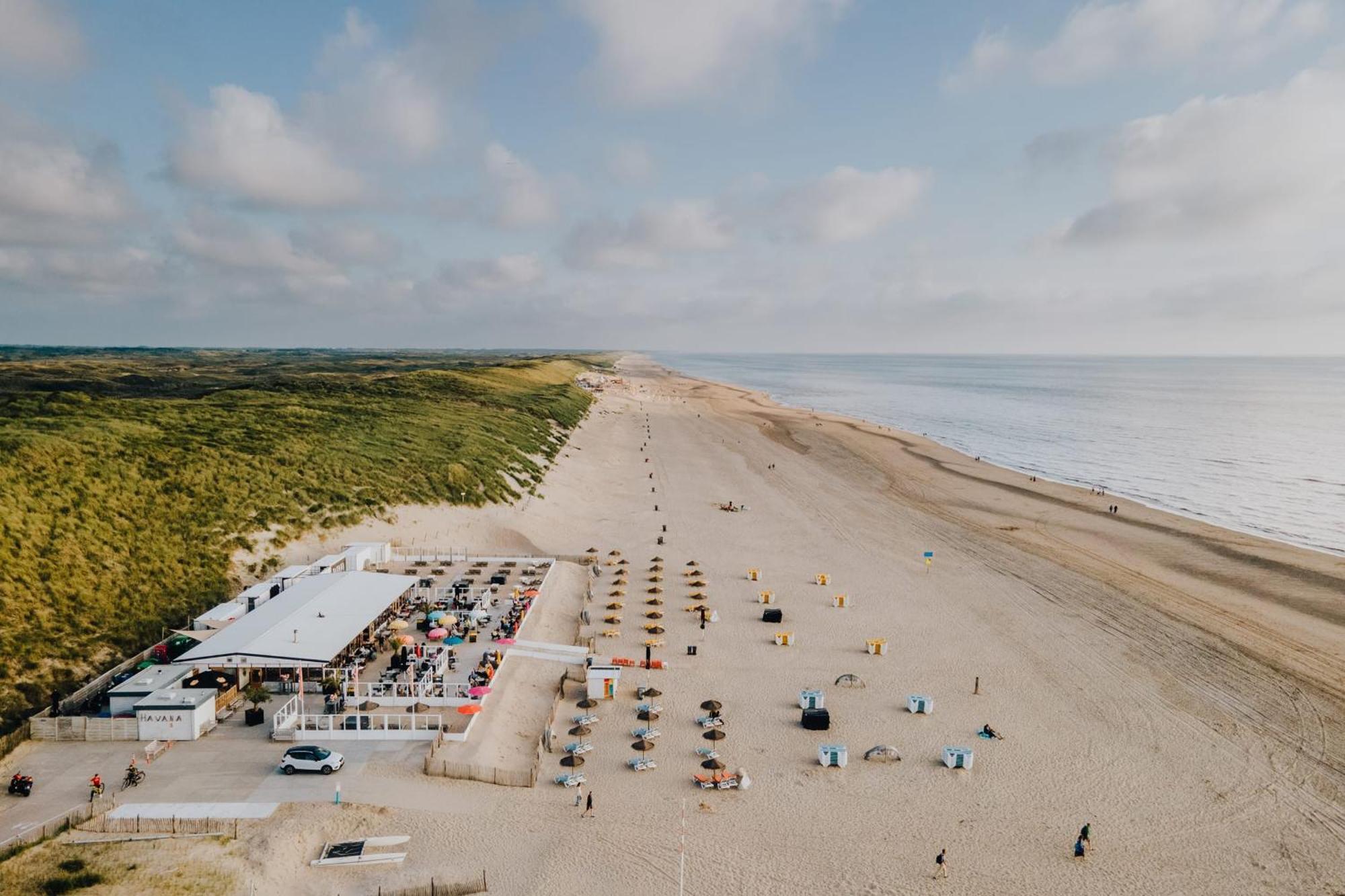 Studio Tara At The Beach With Private Parking Zandvoort Buitenkant foto