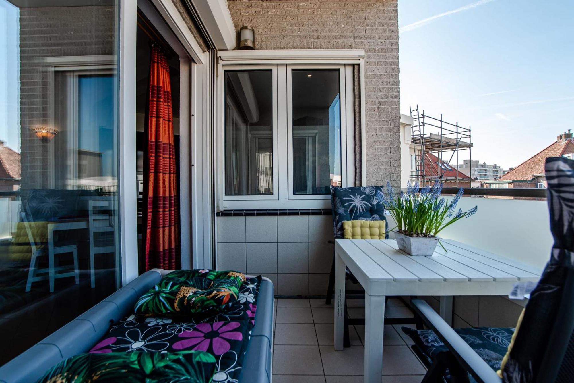 Studio Tara At The Beach With Private Parking Zandvoort Buitenkant foto